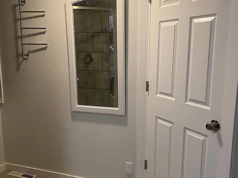 1423 Cedar Ave — Photo 26