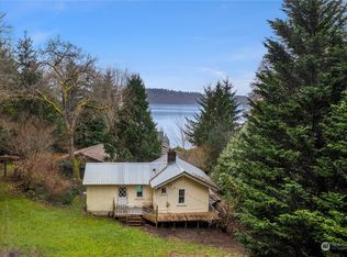 11109 SW Sylvan Beach Rd, Vashon, WA 98070