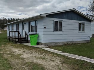 160 Truckey St, Saint Ignace, MI 49781