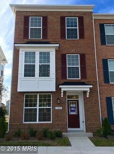 1st image of 22887 Eileen Sq #38