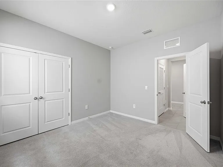 5719 Woodland Sage Dr — Photo 33