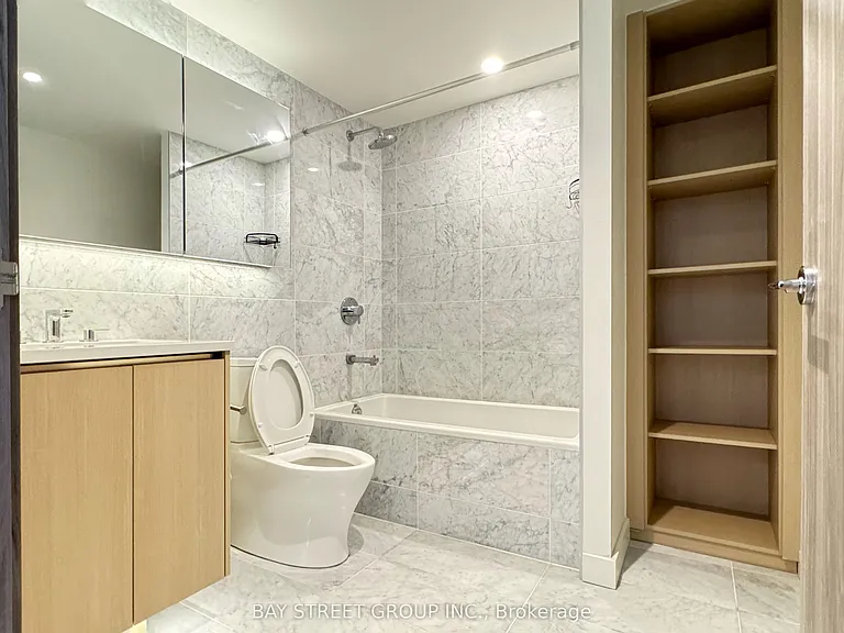 85 McMahon Dr #3605 — Photo 8