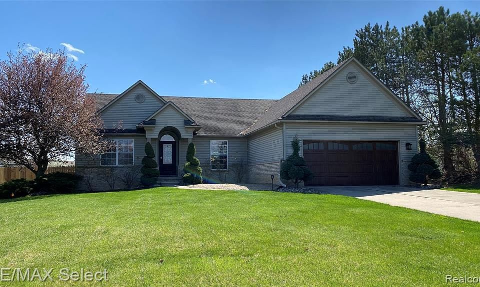1st image of 5442 Chatham Ln