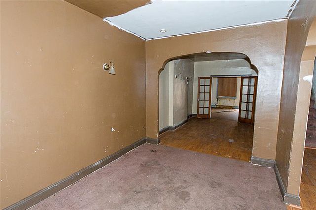 2nd image of 3017 McElderry St