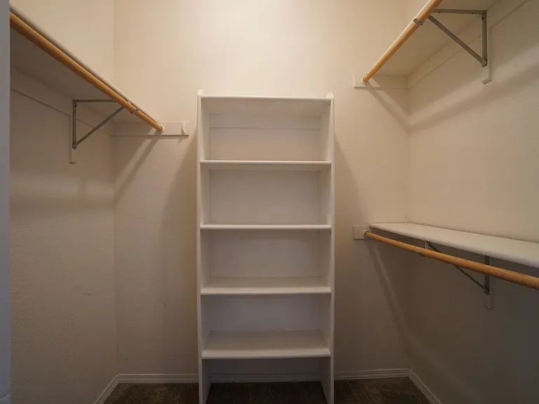 3770 Strawberry Field Grv #B — Photo 12