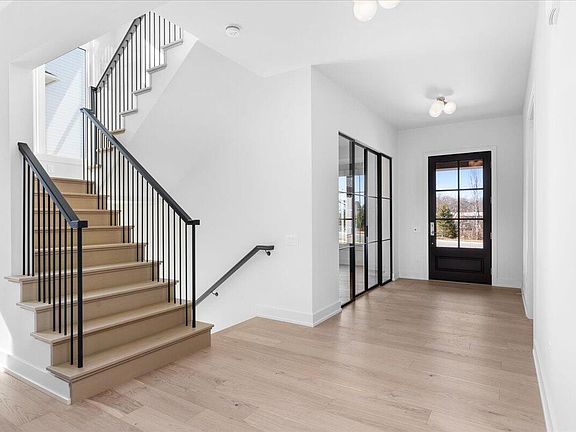 4th image of 7313 Brookside Village Ct