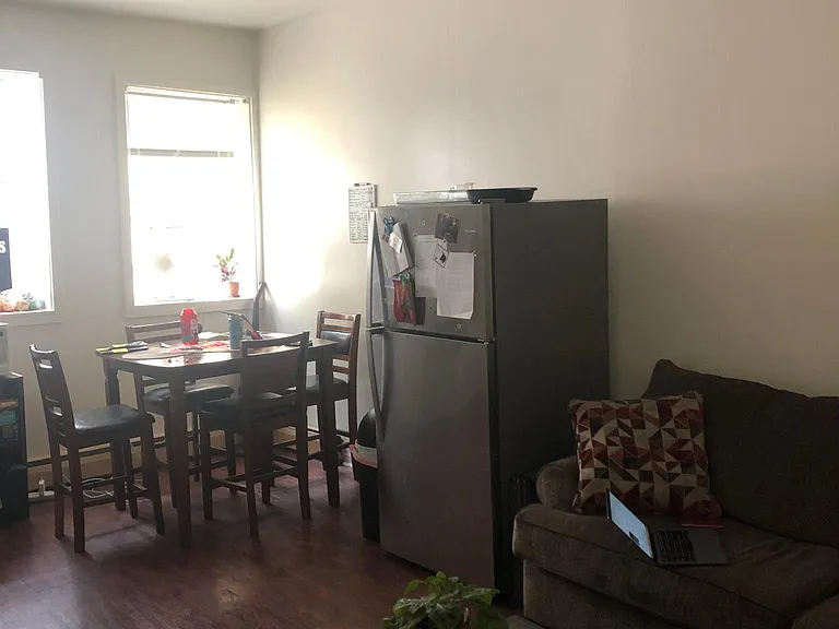 331 N Geneva St #2 — Photo 12