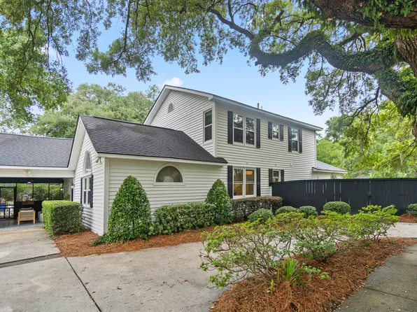 51 Stocker Dr, Charleston, SC 29407