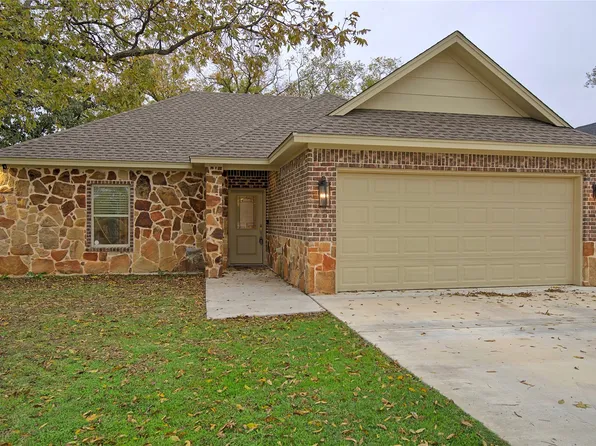 301 E Pine St, Alvord, TX 76225