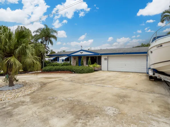 118 SE 30th Avenue, Boynton Beach, FL 33435