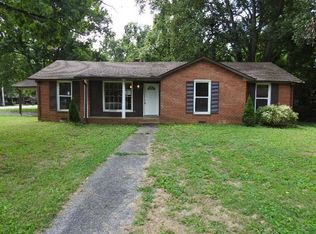 1403 Avon Rd, Murfreesboro, TN 37129