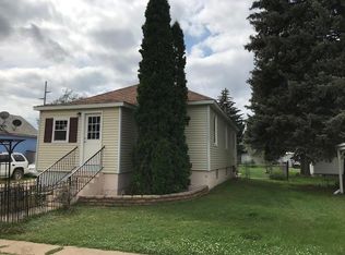 301 7th Ave SW, Mandan, ND 58554