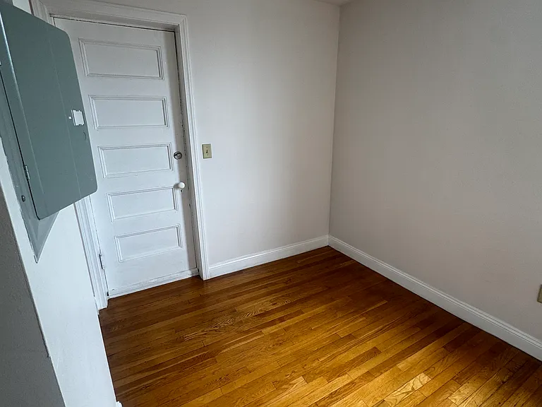 41 Egremont Rd #6 — Photo 18