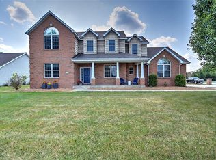 2665 Timber Ridge Dr, Decatur, IL 62521
