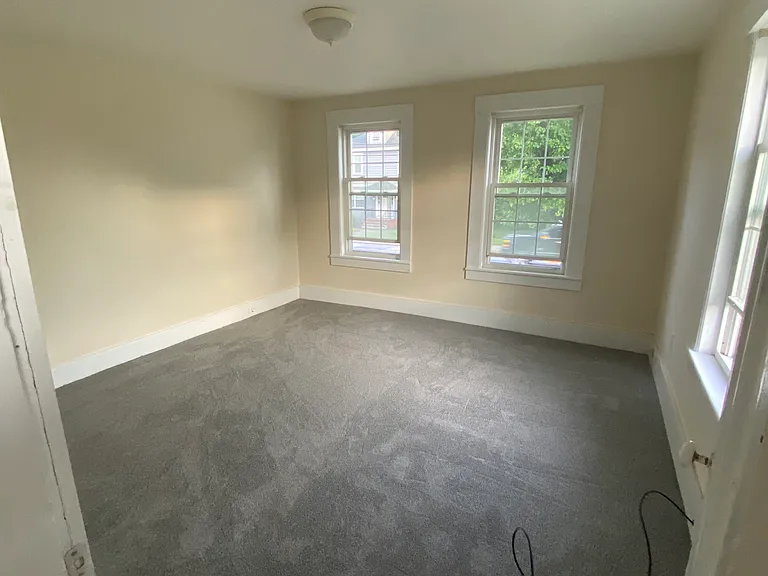 40 Central St — Photo 7