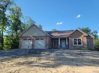 8835WATER Gaskin Rd, Clay, NY 13041