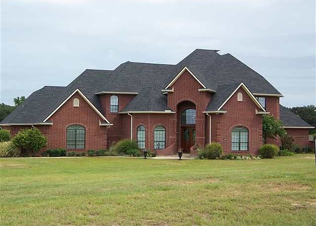 1st image of 210 Wendy Acres Ave