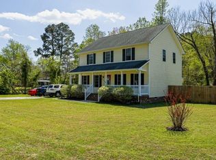 610 Cressfield Dr, West Point, VA 23181