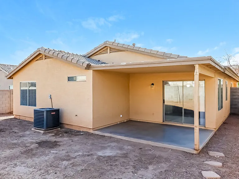 6054 W Jones Ave — Photo 16