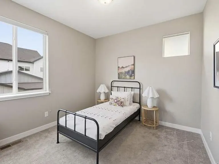 6167 N Dallas Way — Photo 8