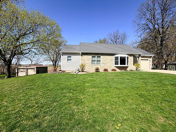 2nd image of 622 Woodcrest Ave