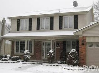 34721 Middleboro St, Livonia, MI 48154