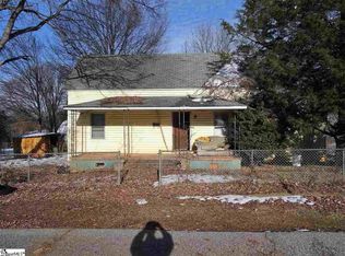 25 W 6th St, Greenville, SC 29609