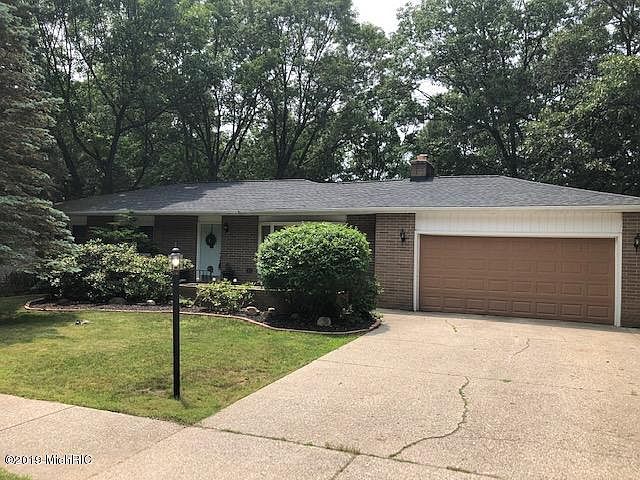 1st image of 3727 Bellaire Ct