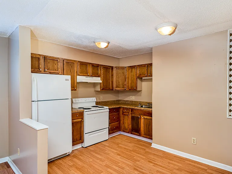 3931 Webb Rd #D — Photo 4
