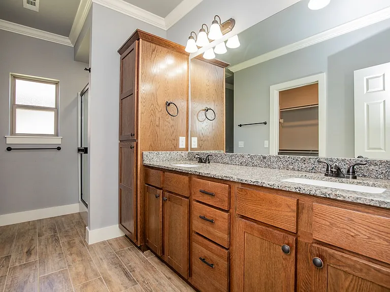 214 Alder St — Photo 14