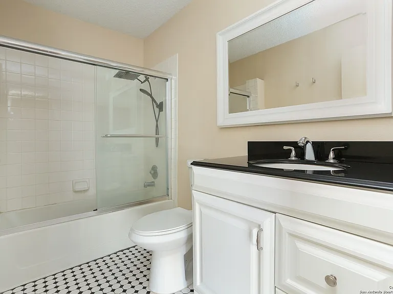 11815 Vance Jackson Rd #1-2404 — Photo 8