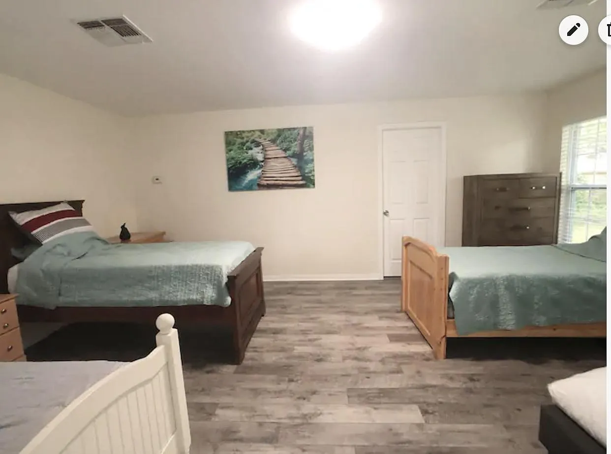 4603 N Eddy Dr — Photo 4