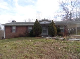1420 Bassett Heights Rd, Bassett, VA 24055