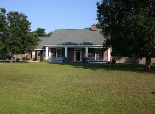 1295 Bristol Hammock Cir, Kingsland, GA 31548