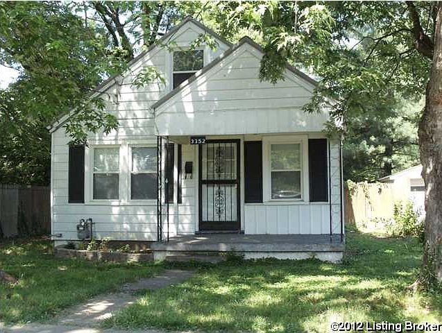 2nd image of 3352 Lester Ave