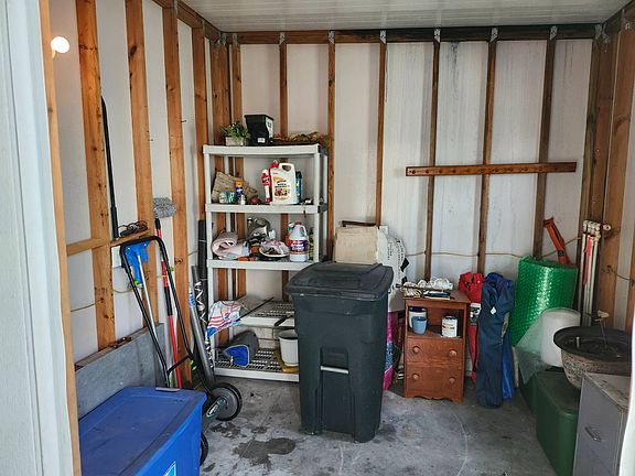 5th image of 10705 Casa Dr