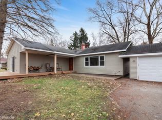 28W753 Roosevelt Rd, West Chicago, IL 60185