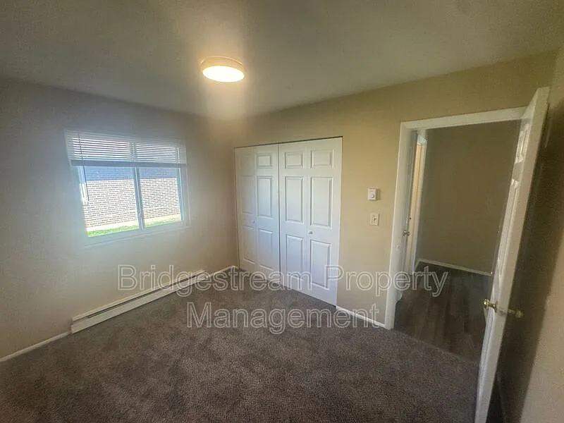 2 bed, 1.0 bath, 650 sqft, $995 — Photo 4