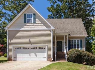 105 Briarwood Pl, Wake Forest, NC 27587