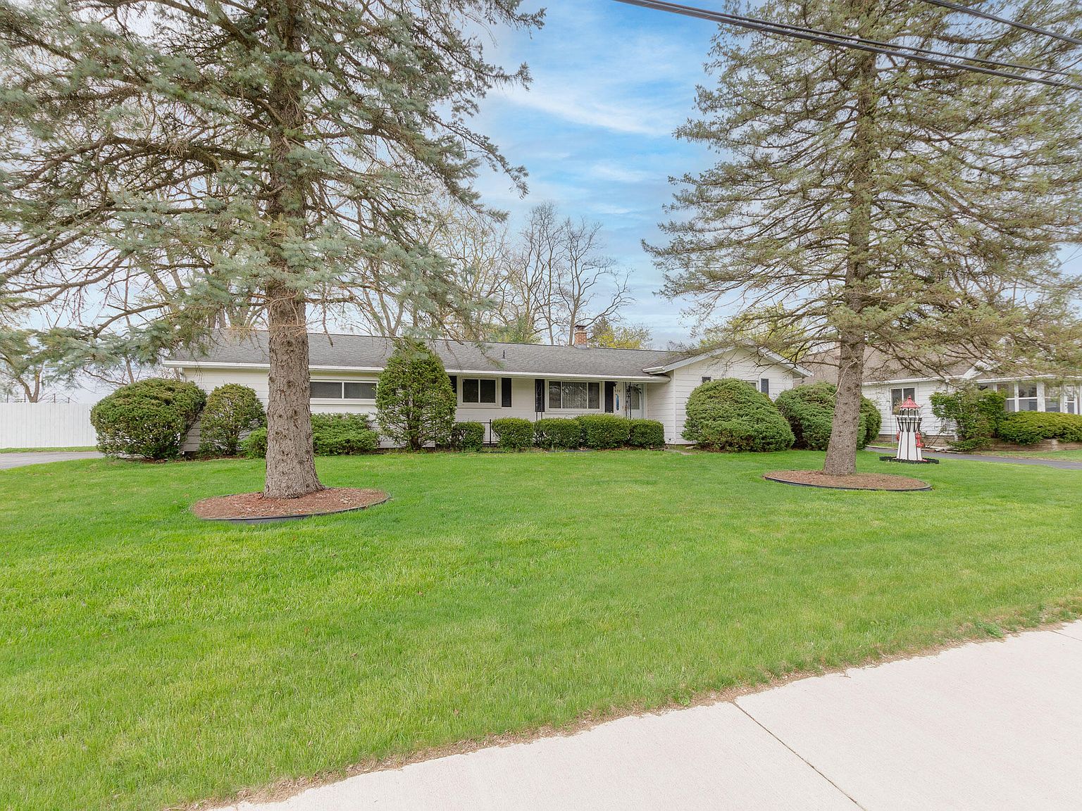 936 E McDevitt Ave, Jackson, MI 49203 Zillow