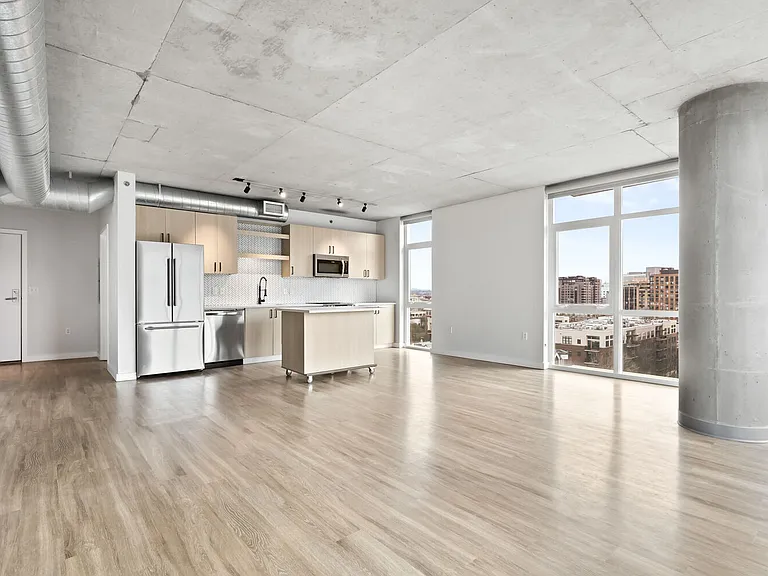 Asa Flats and Lofts — Photo 32