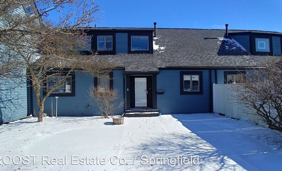 1st image of 366 Northfield Blvd