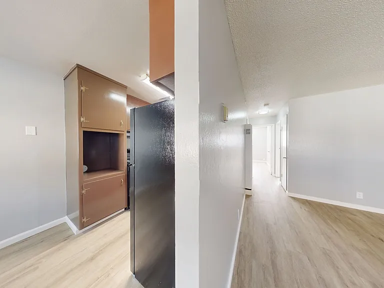 312 Rodeo Ave — Photo 7