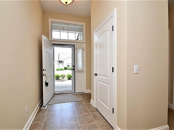 2nd image of 448 Creekside Dr
