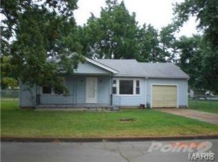 123 Moore St, Farmington, MO 63640