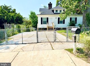 2202 Roslyn Ave, Baltimore, MD 21216