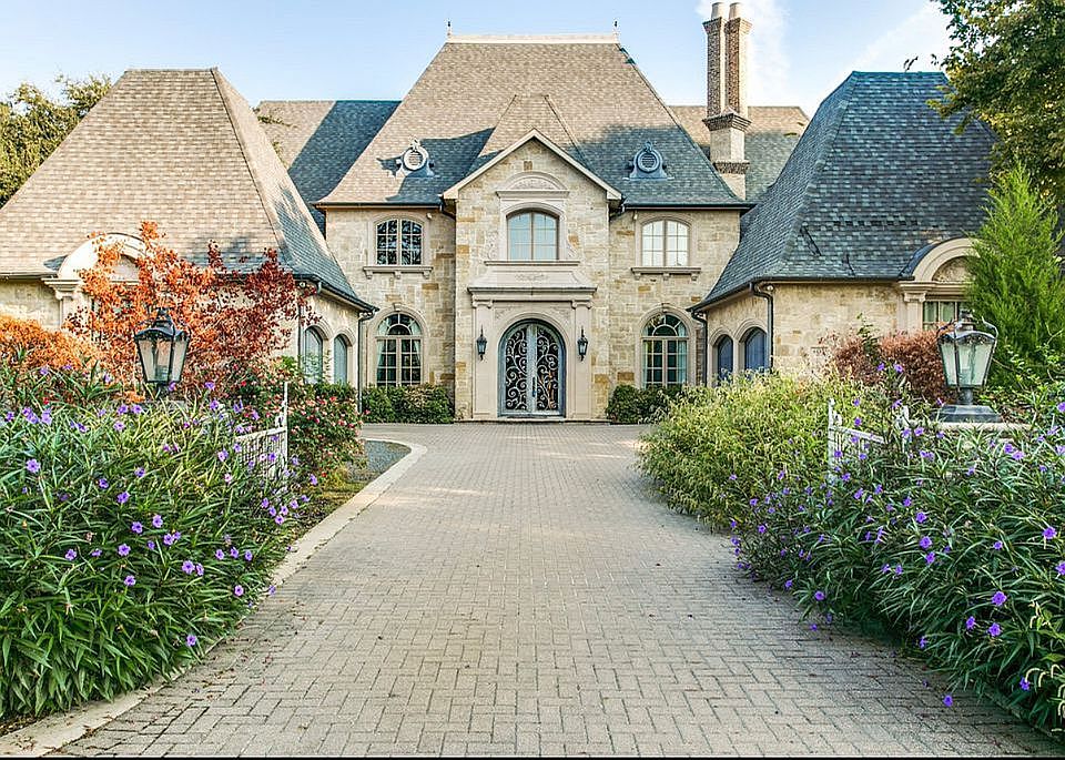 1st image of 6131 Park Ln