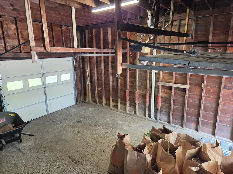 129 W End Ave — Photo 14