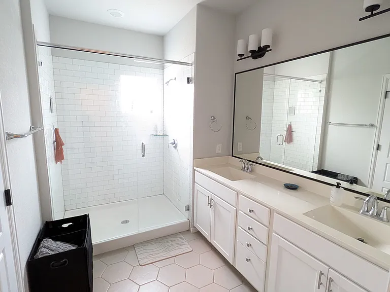 10208 Cienega Cv — Photo 24