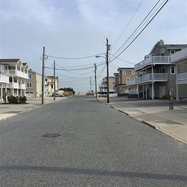 2nd image of 30 75th St #W